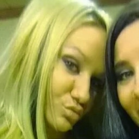 Meet your Posher, Kristen - Picture 1 of 1